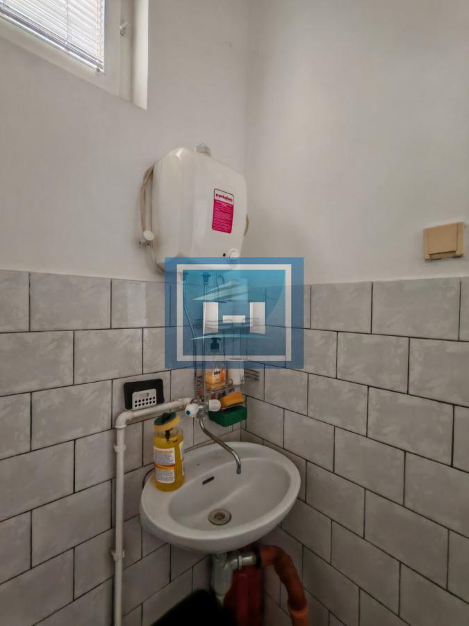 Lokal na lepoj lokaciji sa velikim potencijalom