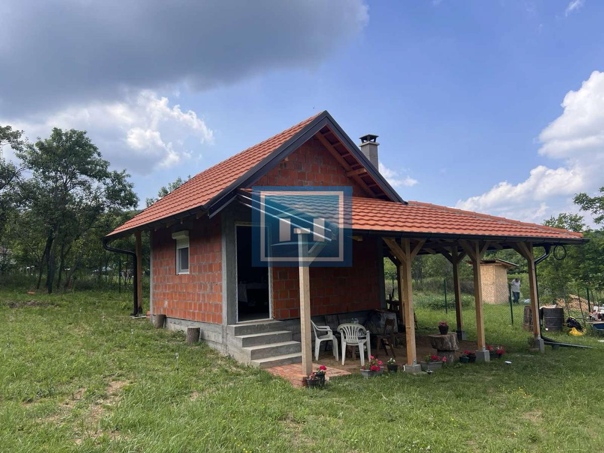 Vikendica u Kalenovcu kod Jagodine, 17 km od Jagodine