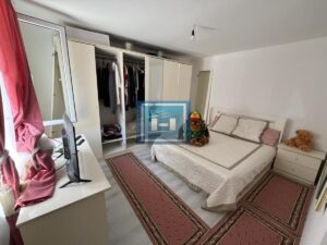 Dve kuće u jednom dvorištu-spoj udobnosti, mira i odlične lokacije