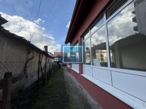 Veći poslovni prostor i nova kuća na jednom mestu u centru grada