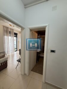 Stan u novoj zgradi u glavnoj ulici – sam centar grada, idealan za život ili investiciju!