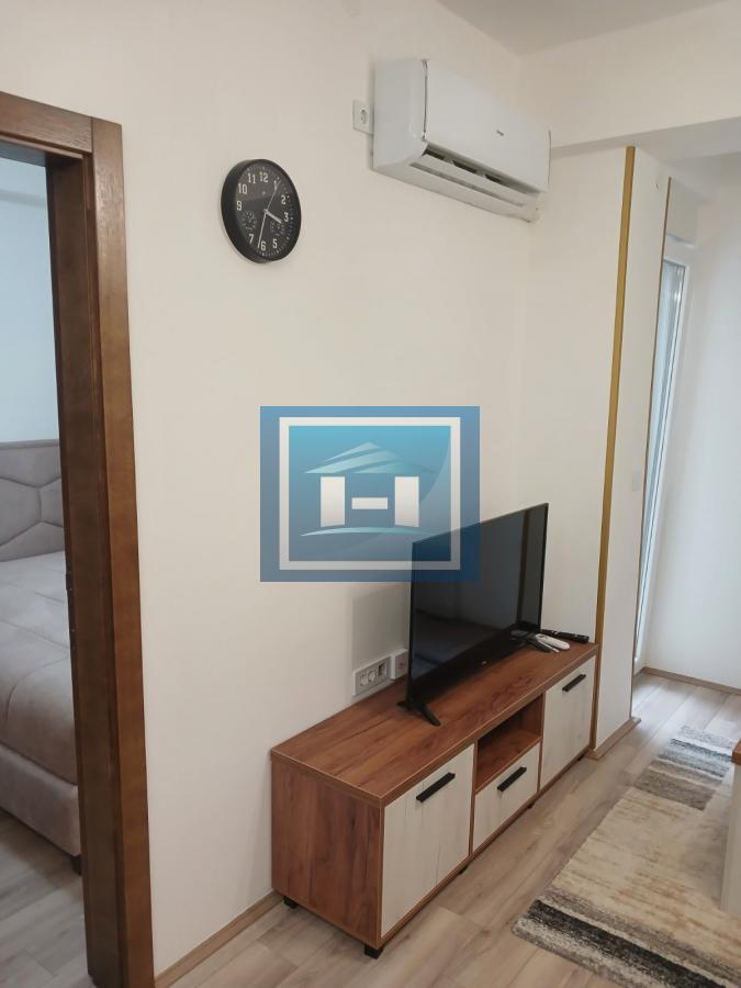 IZDAJE SE KOMPLETNO NAMEŠTEN STAN KOD AKVA PARKA U JAGODINI