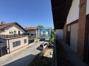200m2 u širem centru Ćuprije