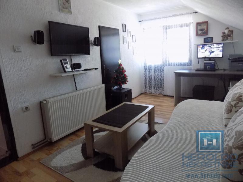 Na prodaju kuća u Ćupriji