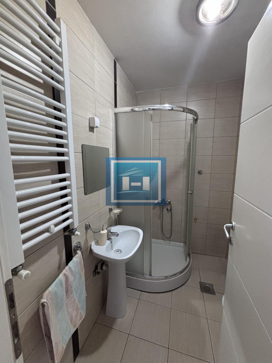 Garsonjera u centru Jagodine, 31 m², 5/6 sprat sa podrumom