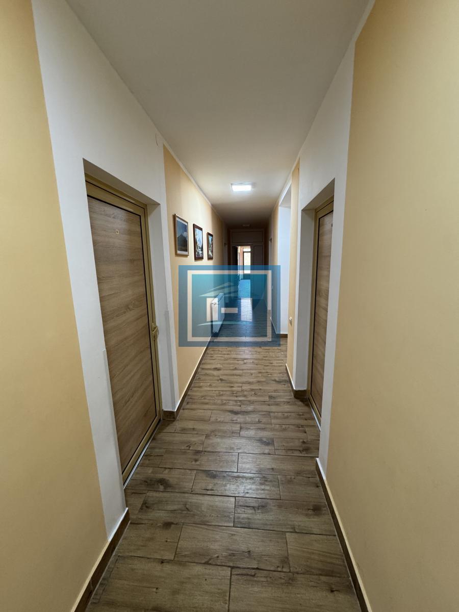 Predivan kompleks od 1000m2 u podnožju Rtnja na prodaju