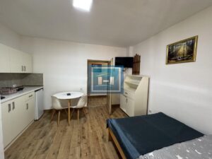Predivan kompleks od 1000m2 u podnožju Rtnja na prodaju