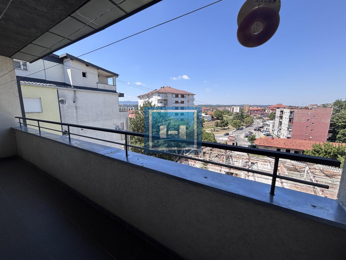 Garsonjera u centru Jagodine, 31 m², 5/6 sprat sa podrumom