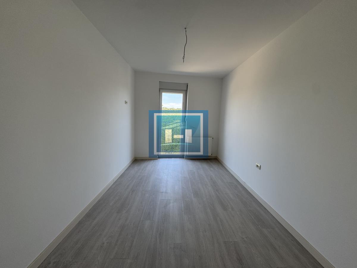 Kvalitetna novogradnja u centru Paraćina – Trosoban stan 78 m²