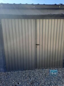 Veoma povoljno! Izdavanje garaže preko puta pekare Mama