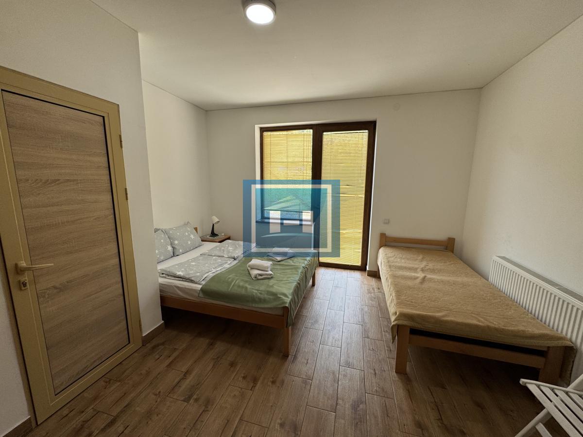 Predivan kompleks od 1000m2 u podnožju Rtnja na prodaju