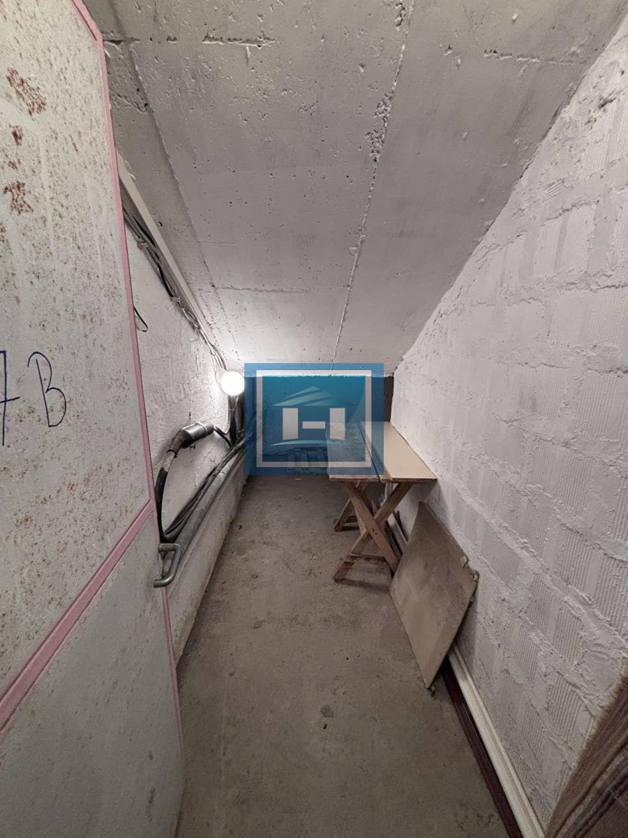Garsonjera u centru Jagodine, 31 m², 5/6 sprat sa podrumom