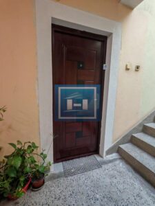 Potpuno renoviran stan na odličnoj lokaciji
