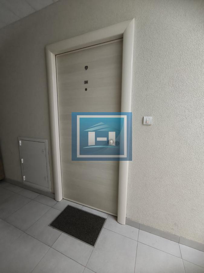 Super funkcionalan stan za izdavanje!