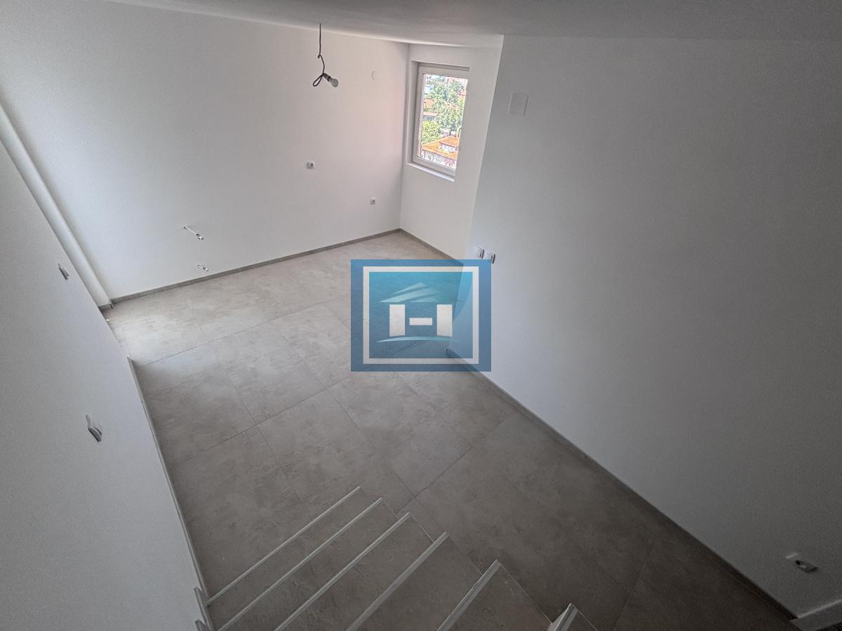 Na prodaju potpuno nov duplex od 83 m² u strogom centru grada!