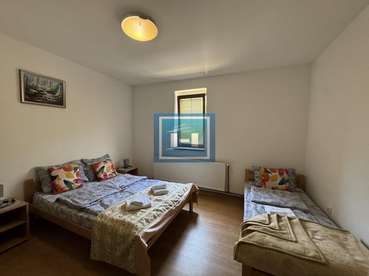 Predivan kompleks od 1000m2 u podnožju Rtnja na prodaju
