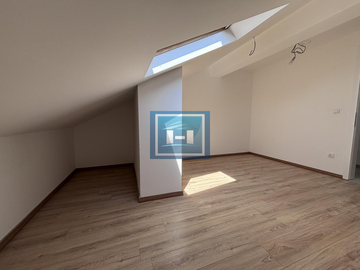 Na prodaju potpuno nov duplex od 83 m² u strogom centru grada!