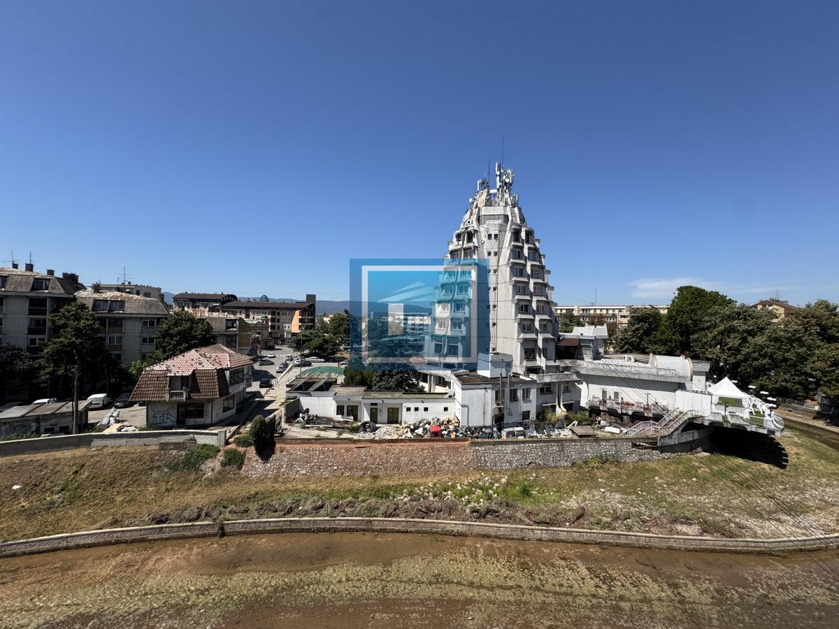 Kvalitetna novogradnja u centru Paraćina – Trosoban stan 78 m²