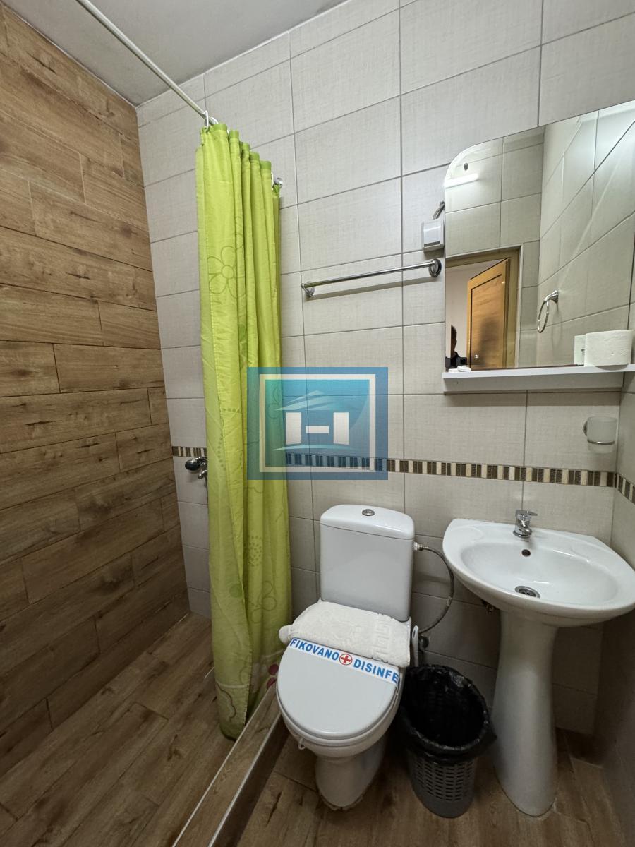Predivan kompleks od 1000m2 u podnožju Rtnja na prodaju