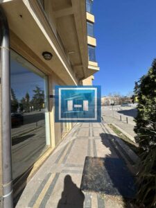 CENTAR. ATRAKTIVNA LOKACIJA. 85 m². SPREMAN ZA VAŠ BIZNIS.