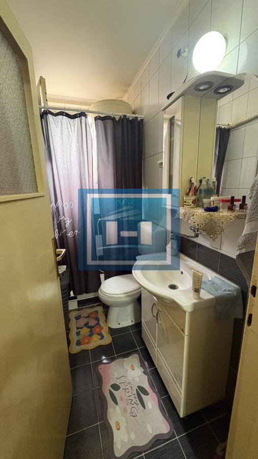 Stan u Dragocvetu sa garažom i podrumom-48 m²,7km od Jagodine