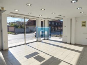 Atraktivan lokal u jednoj od najtraženijih ulica u Paraćinu – 60 m²