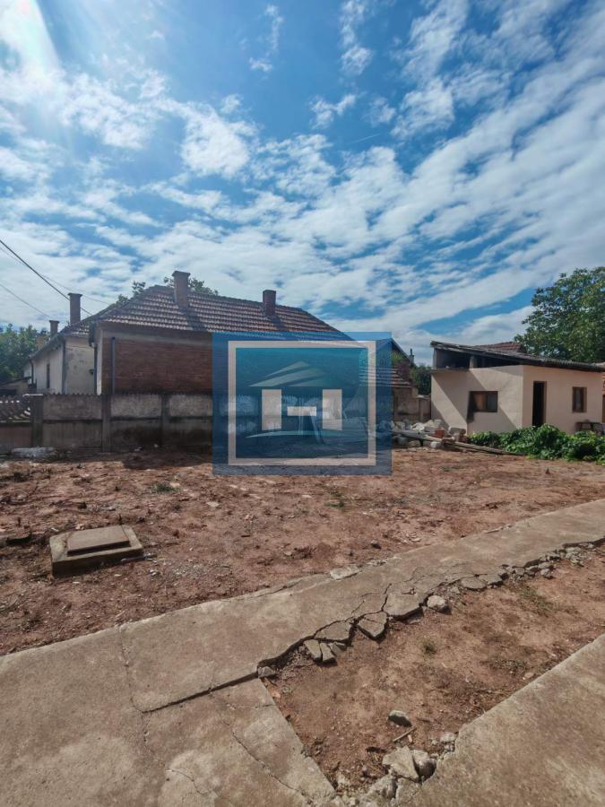 Kuća 72 m² na placu od 5 ari – renovirana, mirna lokacija