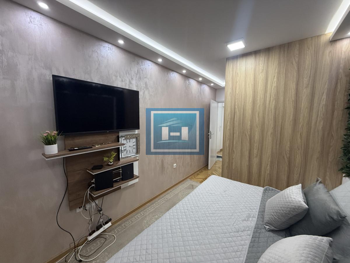 MODERAN DVOIPOSOBAN STAN OD 64 m² U ŠIREM CENTRU JAGODINE