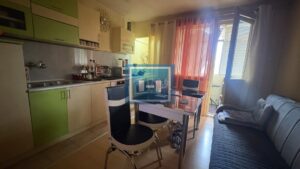 Stan u Dragocvetu sa garažom i podrumom-48 m²,7km od Jagodine