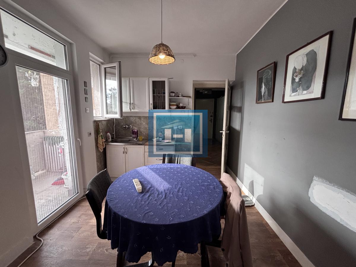 Dvosoban stan u centru Jagodine, 56 m², 2. sprat