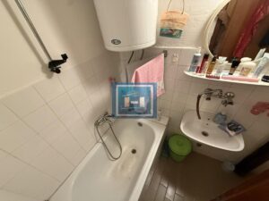 IZDAJE SE NAMEŠTEN STAN – CENTAR PARAĆINA