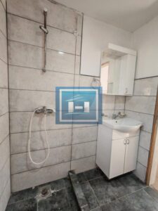 Kuća 72 m² na placu od 5 ari – renovirana, mirna lokacija