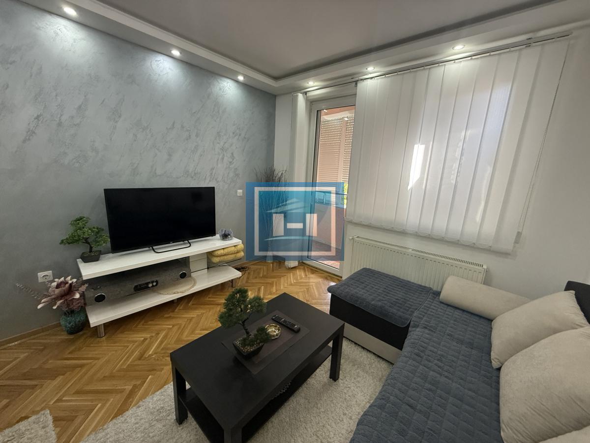 MODERAN DVOIPOSOBAN STAN OD 64 m² U ŠIREM CENTRU JAGODINE