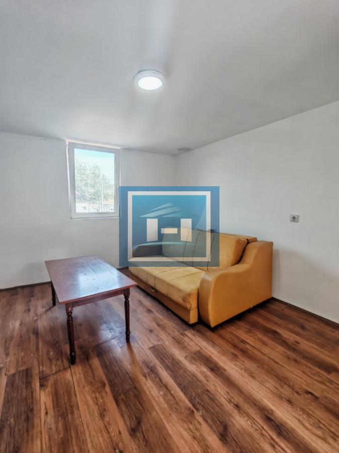 Kuća 72 m² na placu od 5 ari – renovirana, mirna lokacija