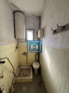 KUĆA + 29,13 ARI PLACA — SAMO 18.000 €!