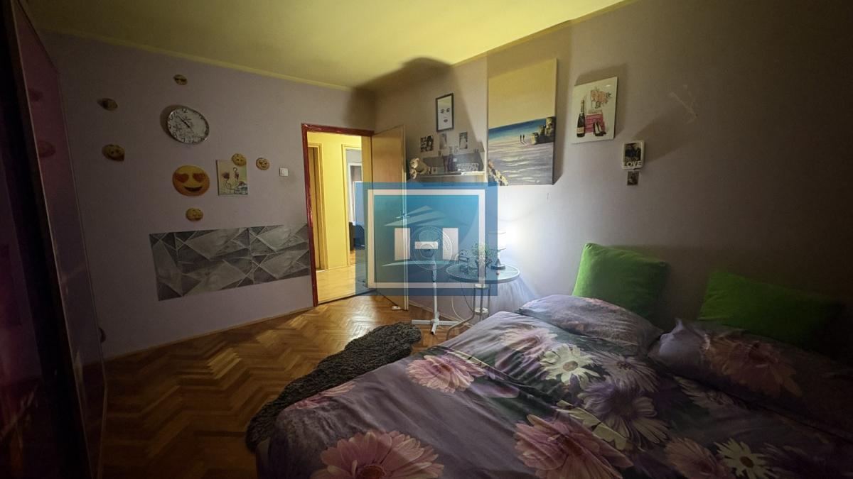 Stan u Dragocvetu sa garažom i podrumom-48 m²,7km od Jagodine