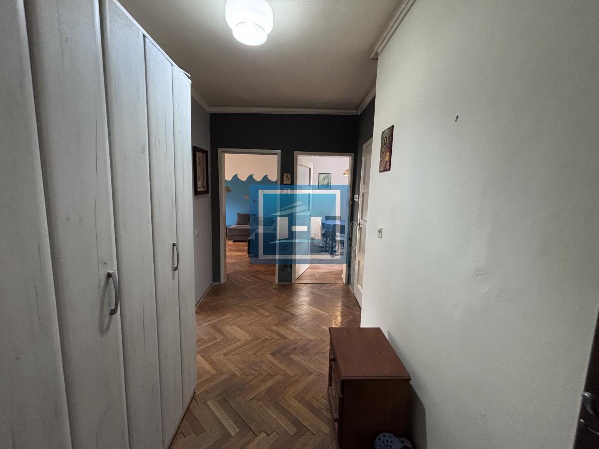 Dvosoban stan u centru Jagodine, 56 m², 2. sprat