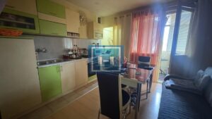 Stan u Dragocvetu sa garažom i podrumom-48 m²,7km od Jagodine
