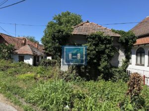 DVE KUĆE – JEDNA PARCELA, ODLIČNA PRILIKA!