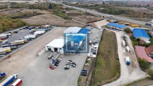 IZDAJEMO HALU OD 675 m² NA TOP LOKACIJI – IDEALNA ZA OZBILJNO POSLOVANJE!