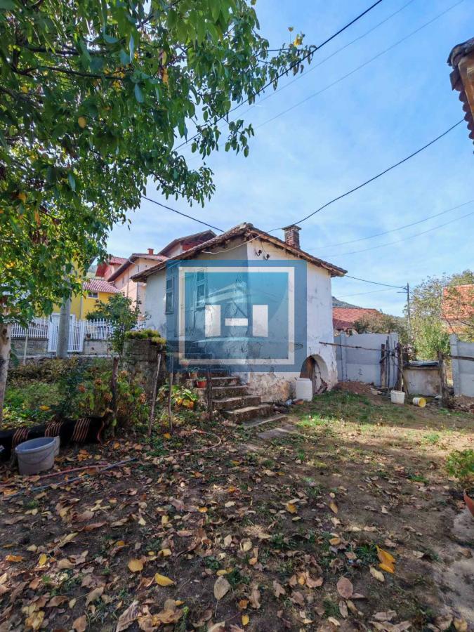 Na prodaju seosko domaćinstvo u Donjoj Mutnici kod Paraćina