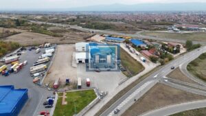 IZDAJEMO HALU OD 675 m² NA TOP LOKACIJI – IDEALNA ZA OZBILJNO POSLOVANJE!