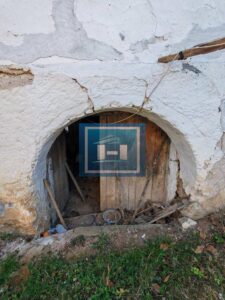 Na prodaju seosko domaćinstvo u Donjoj Mutnici kod Paraćina
