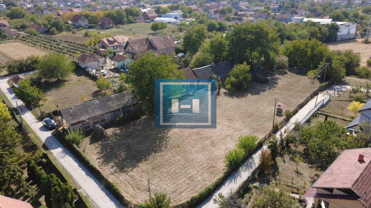 PRODAJA PARCELA NA ODLIČNOJ LOKACIJI