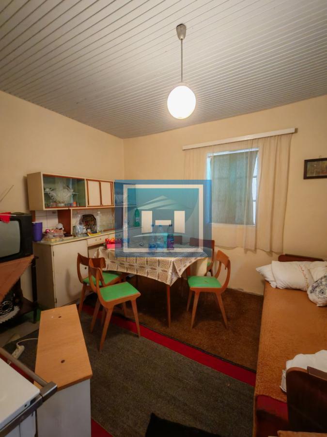 Na prodaju seosko domaćinstvo u Donjoj Mutnici kod Paraćina