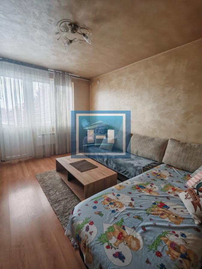 PRELEP, POTPUNO RENOVIRAN STAN U SAMOM CENTRU GRADA – POGLED NA TRG!