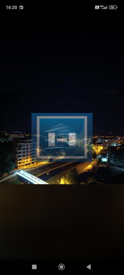 IZDAJEMO NAMEŠTEN STAN U CENTRU GRADA!