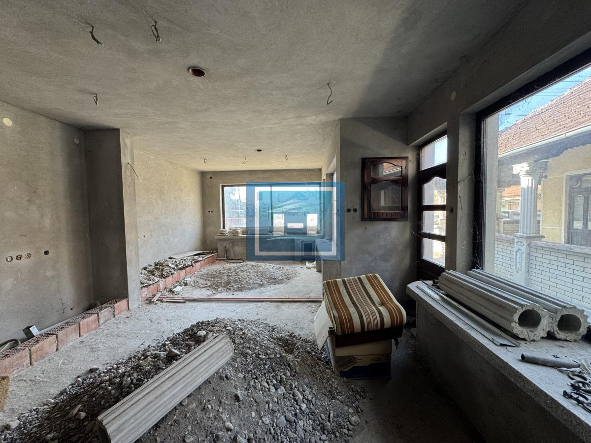 ODLIČNA INVESTICIONA PRILIKA U SUPSKOJ – POSLOVNI I STAMBENI PROSTOR ZA 38.000 €!