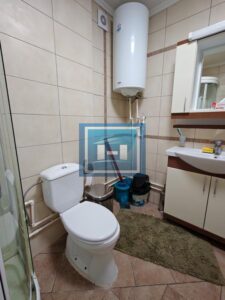 PRELEP, POTPUNO RENOVIRAN STAN U SAMOM CENTRU GRADA – POGLED NA TRG!