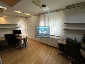 POSLOVNI PROSTOR ZA ZAKUP U CENTRU JAGODINE